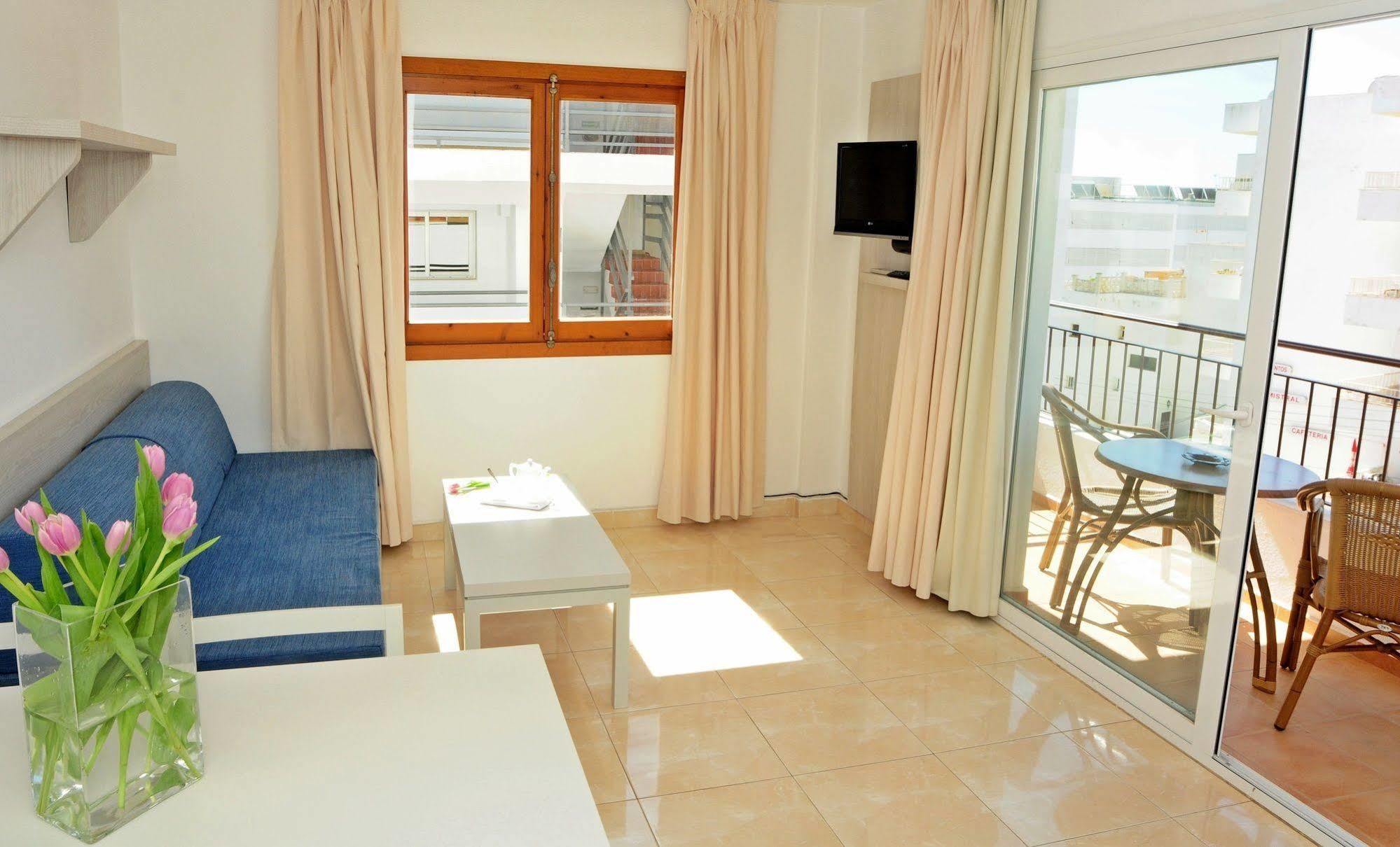 Apartamentos Avenida - Mc Apartamentos Ibiza エクステリア 写真