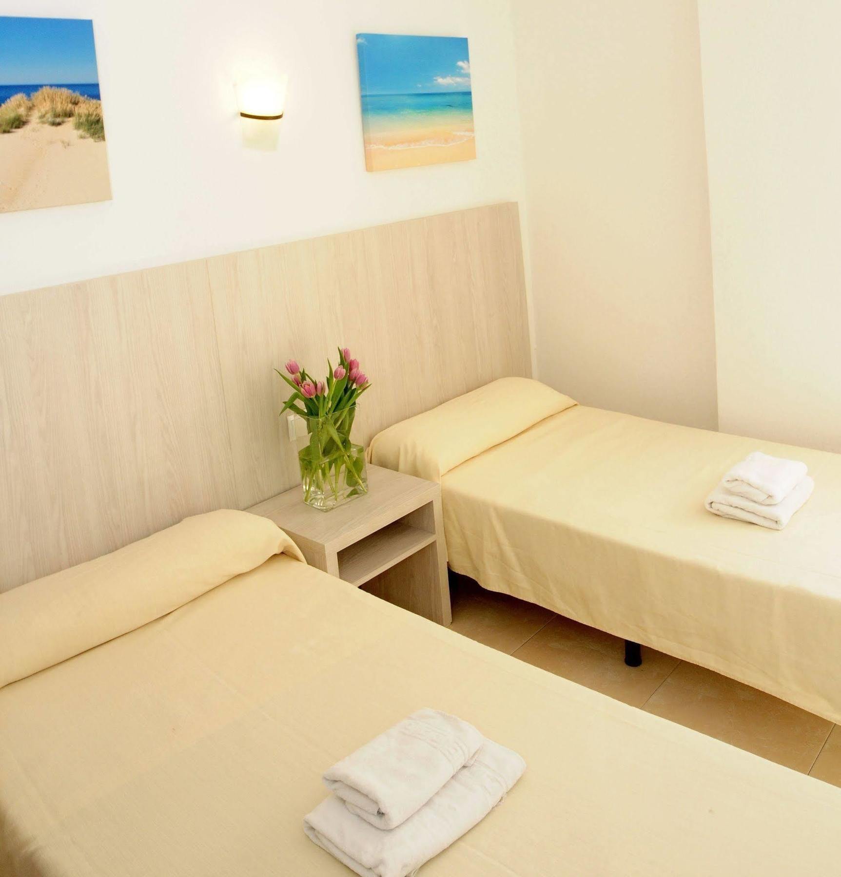 Apartamentos Avenida - Mc Apartamentos Ibiza エクステリア 写真